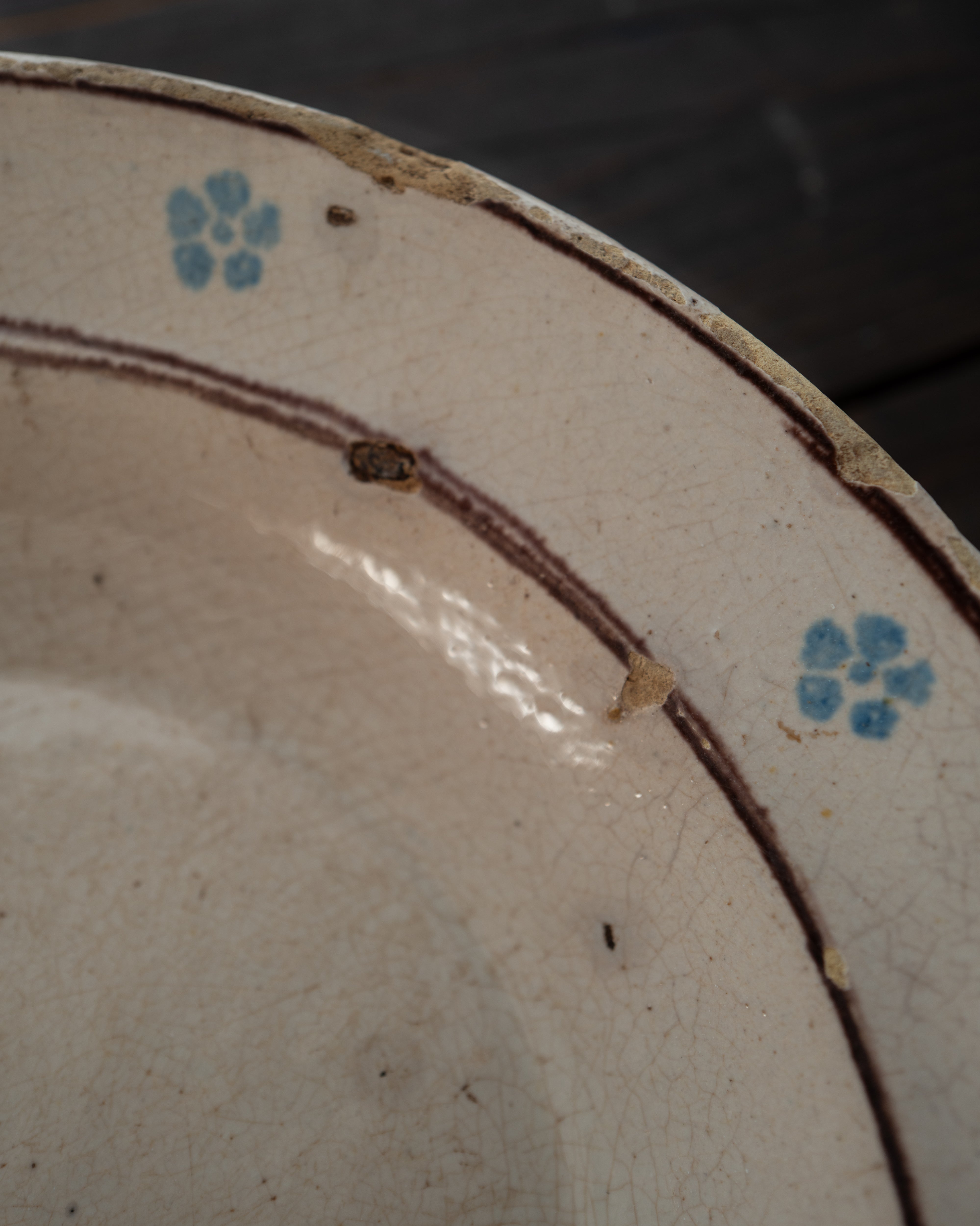 Large plate with blue pattern, AN-5210, from Grottaglie, Puglia, Italy