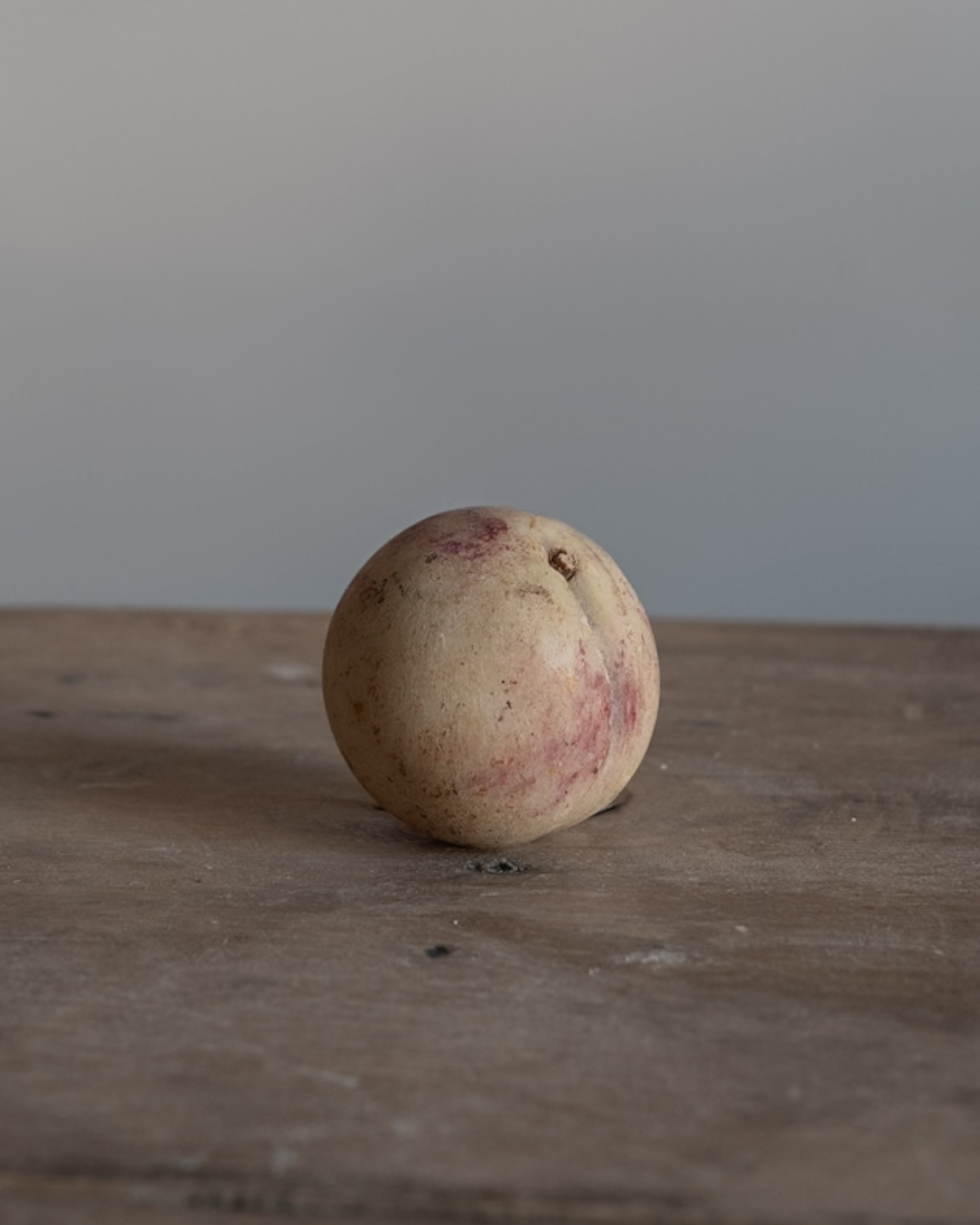 Italian Alabaster Fruit Object AN-5129
