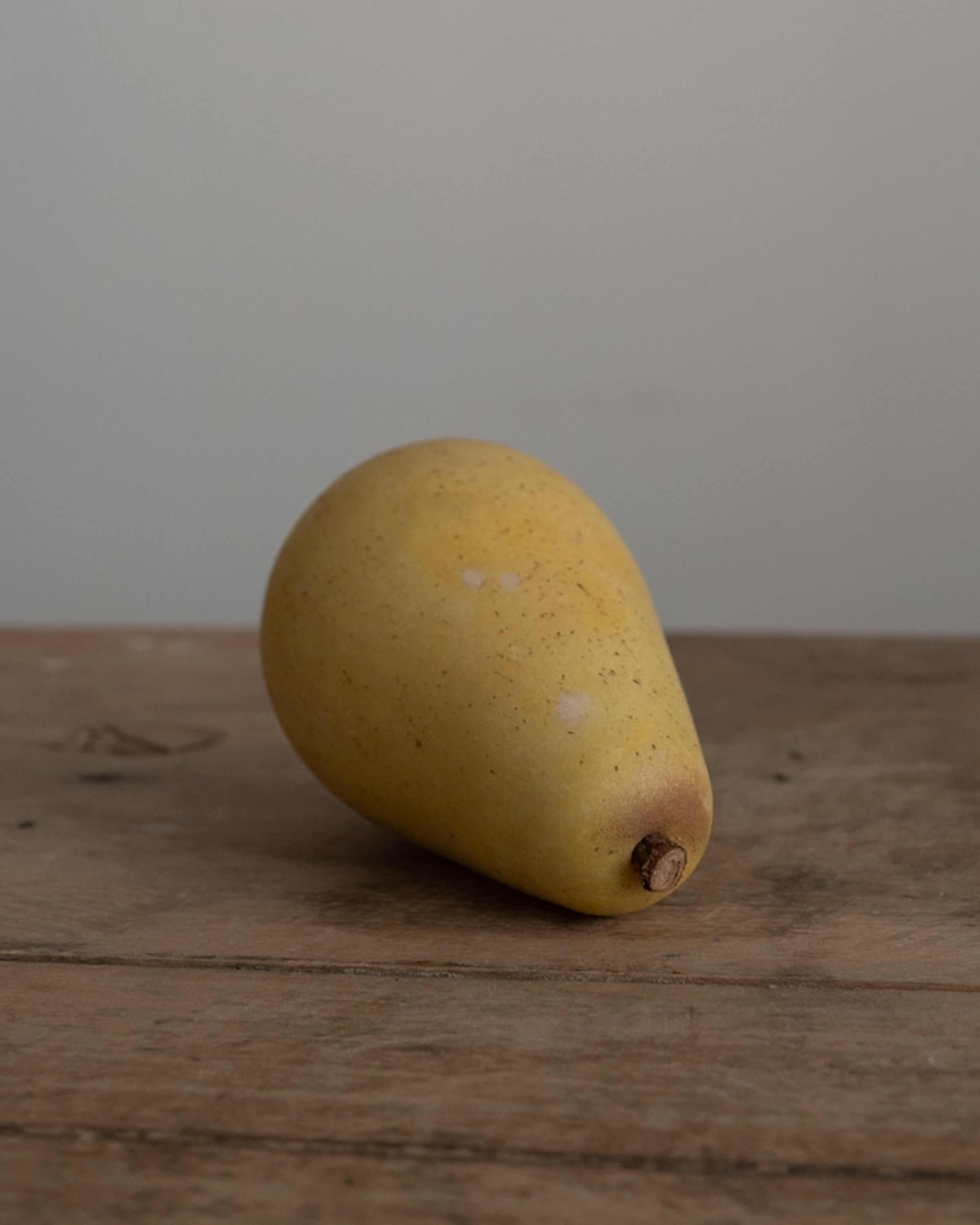 Italian Alabaster Fruit Object AN-5129