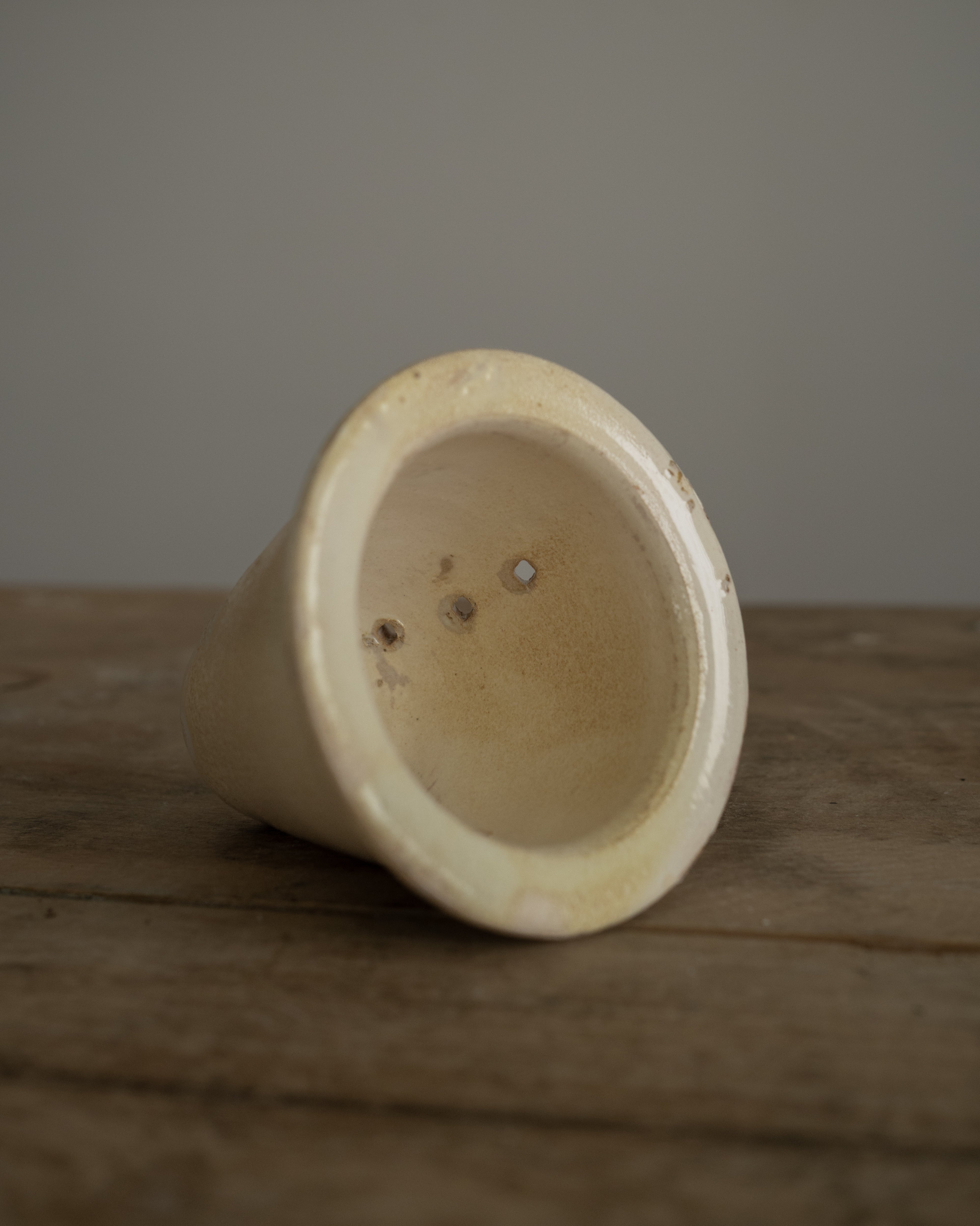 プーリア アンティーク 陶器 グロッターリエ AN-25187