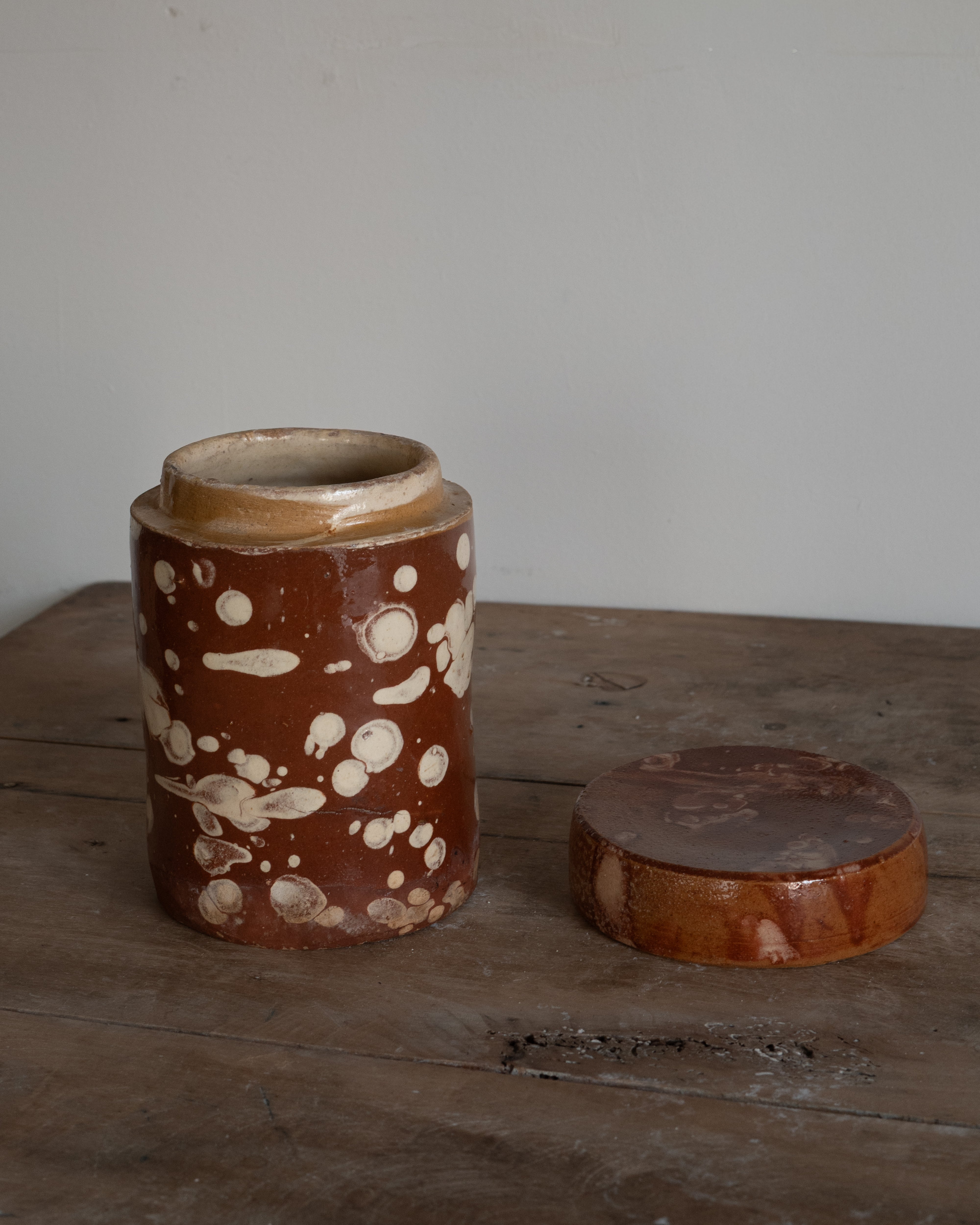 20th Century Italian Puglia Slipware Canister with Lid, AN-5083